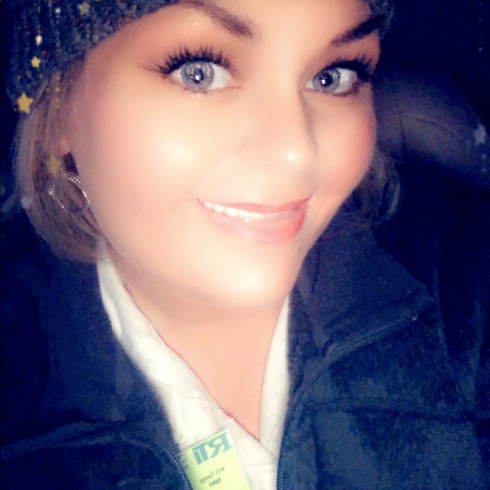 Meet your Posher, Shanda - Picture 6 of 16